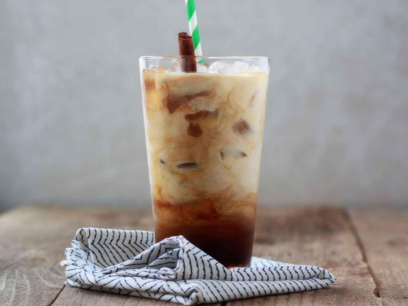 Iced cinnamon