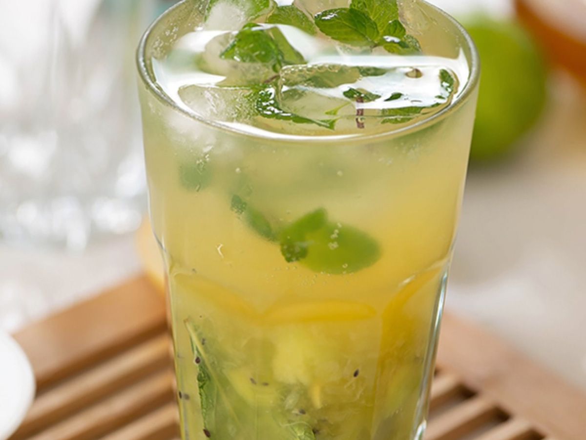 kiwi iced tea
