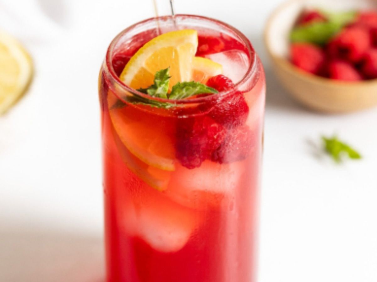 Raspberry  iced tea